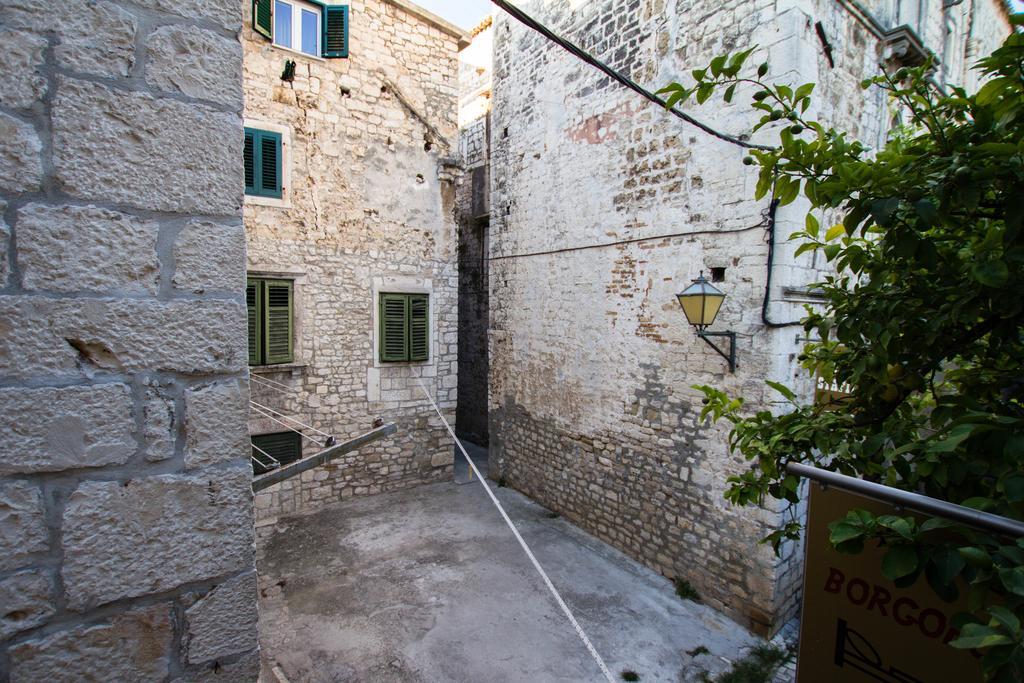 Apartment Toma Τρογκίρ Εξωτερικό φωτογραφία