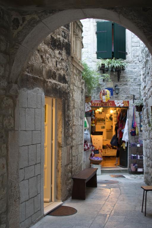 Apartment Toma Τρογκίρ Εξωτερικό φωτογραφία