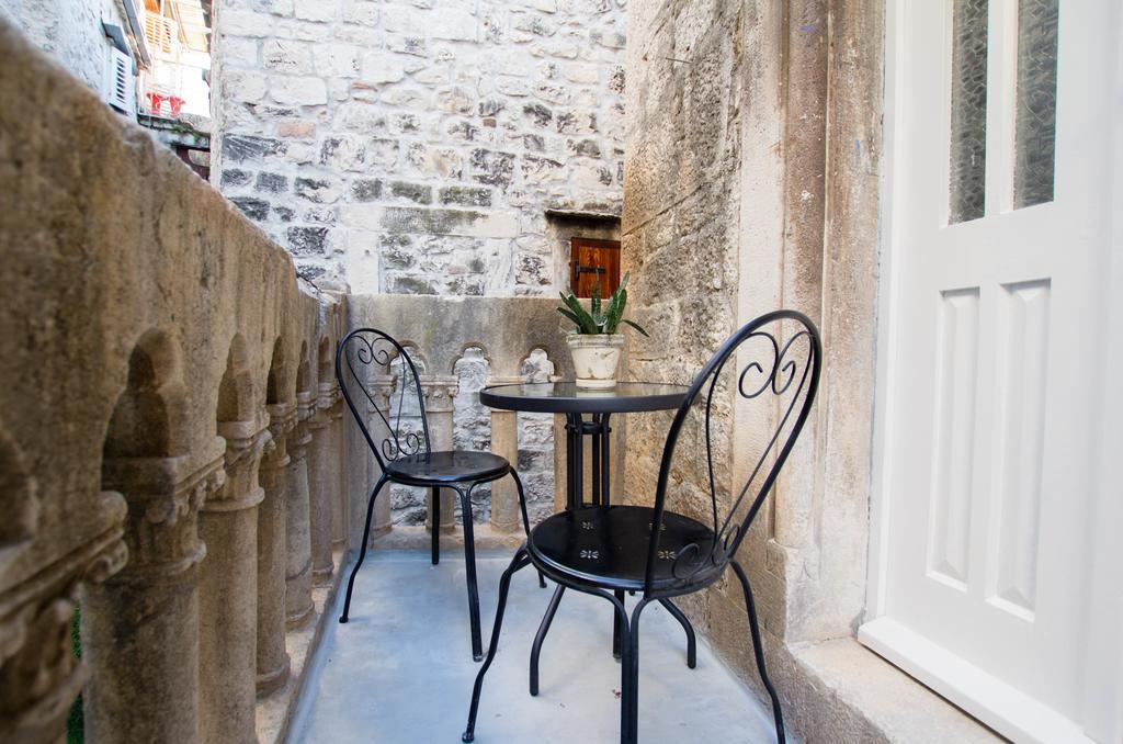 Apartment Toma Τρογκίρ Εξωτερικό φωτογραφία