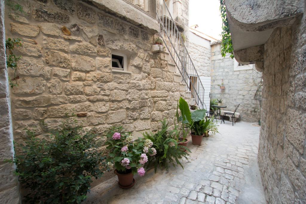 Apartment Toma Τρογκίρ Εξωτερικό φωτογραφία
