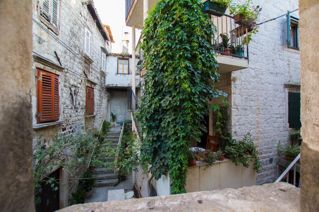 Apartment Toma Τρογκίρ Εξωτερικό φωτογραφία