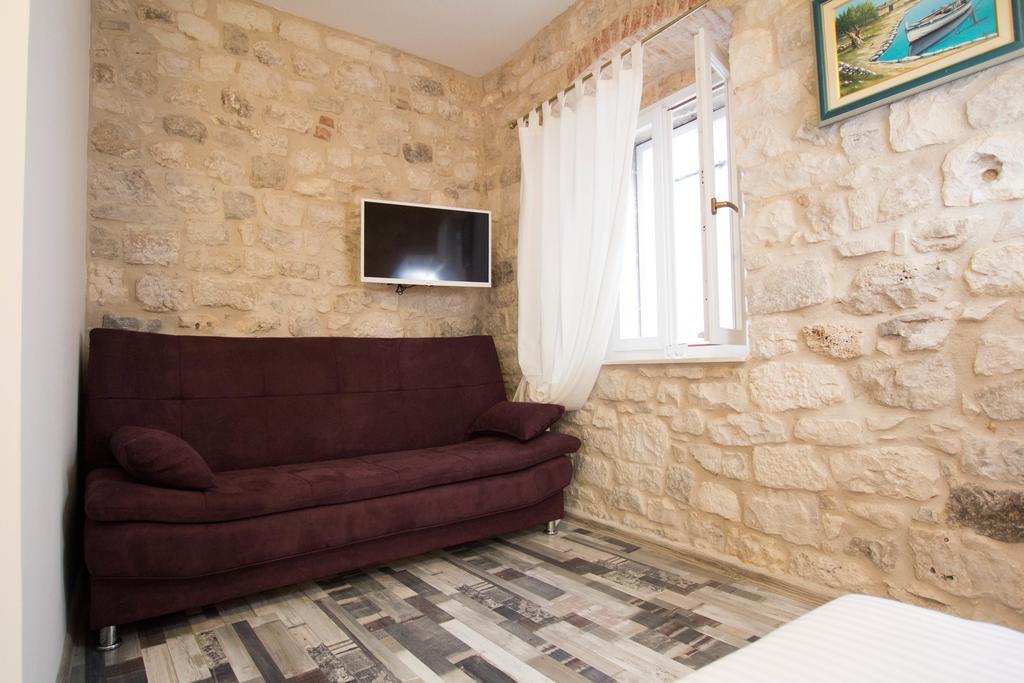 Apartment Toma Τρογκίρ Εξωτερικό φωτογραφία
