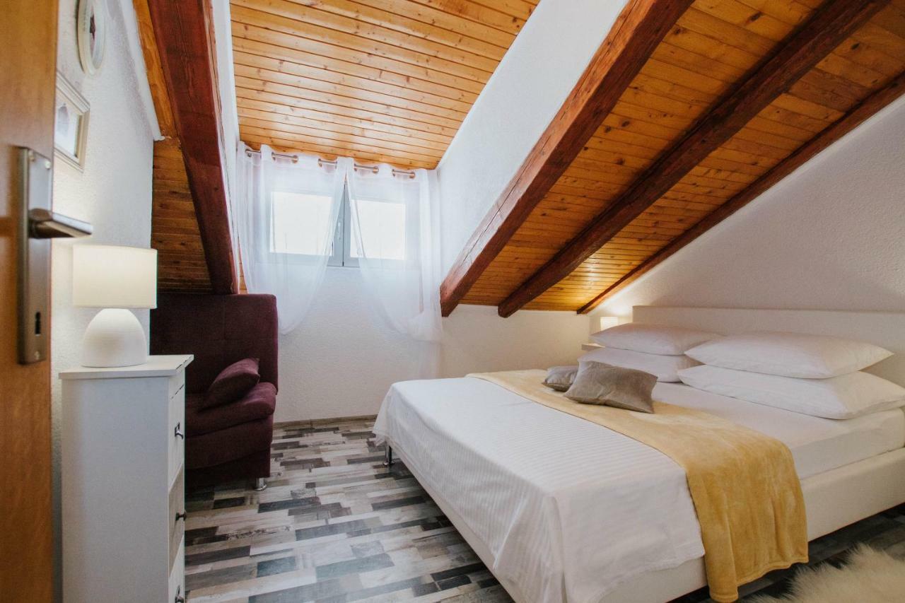 Apartment Toma Τρογκίρ Εξωτερικό φωτογραφία