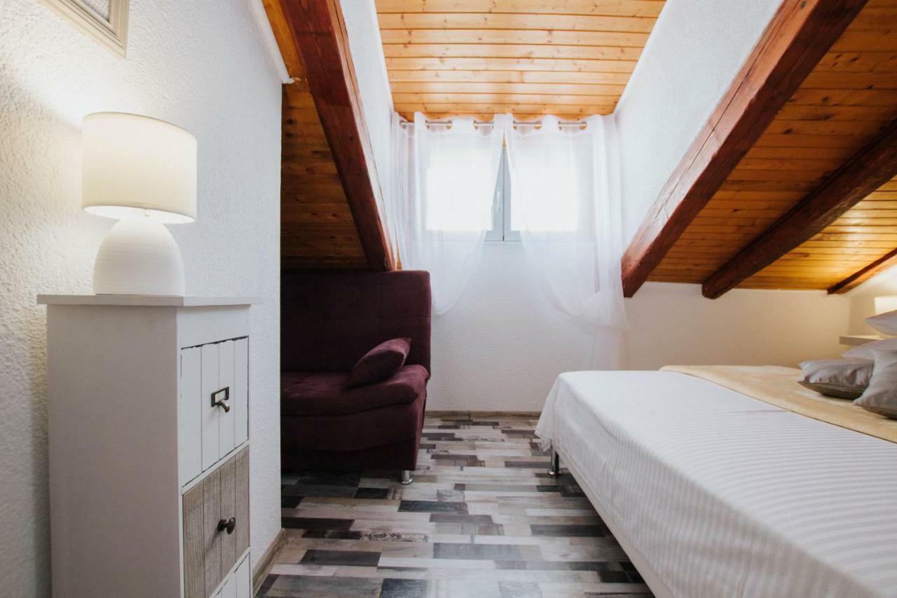 Apartment Toma Τρογκίρ Εξωτερικό φωτογραφία