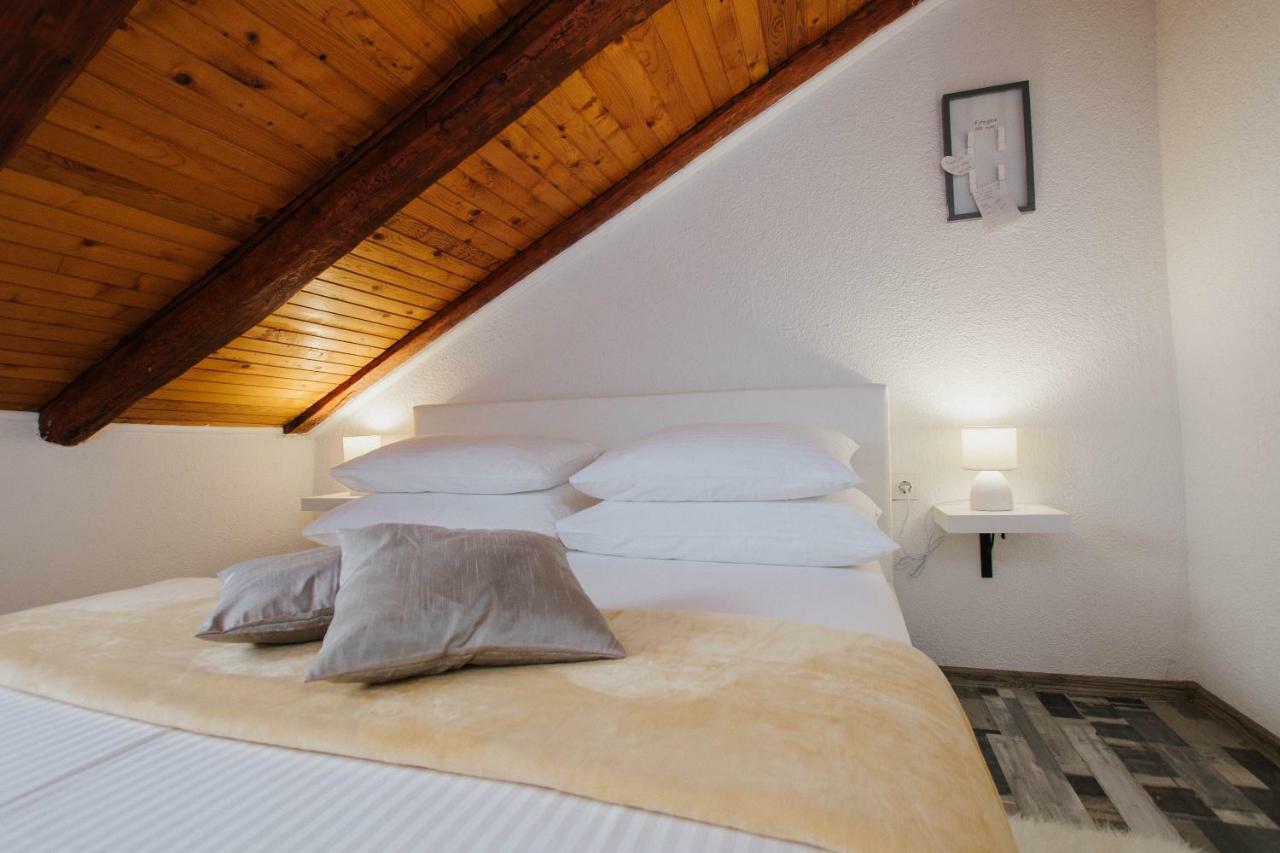 Apartment Toma Τρογκίρ Εξωτερικό φωτογραφία