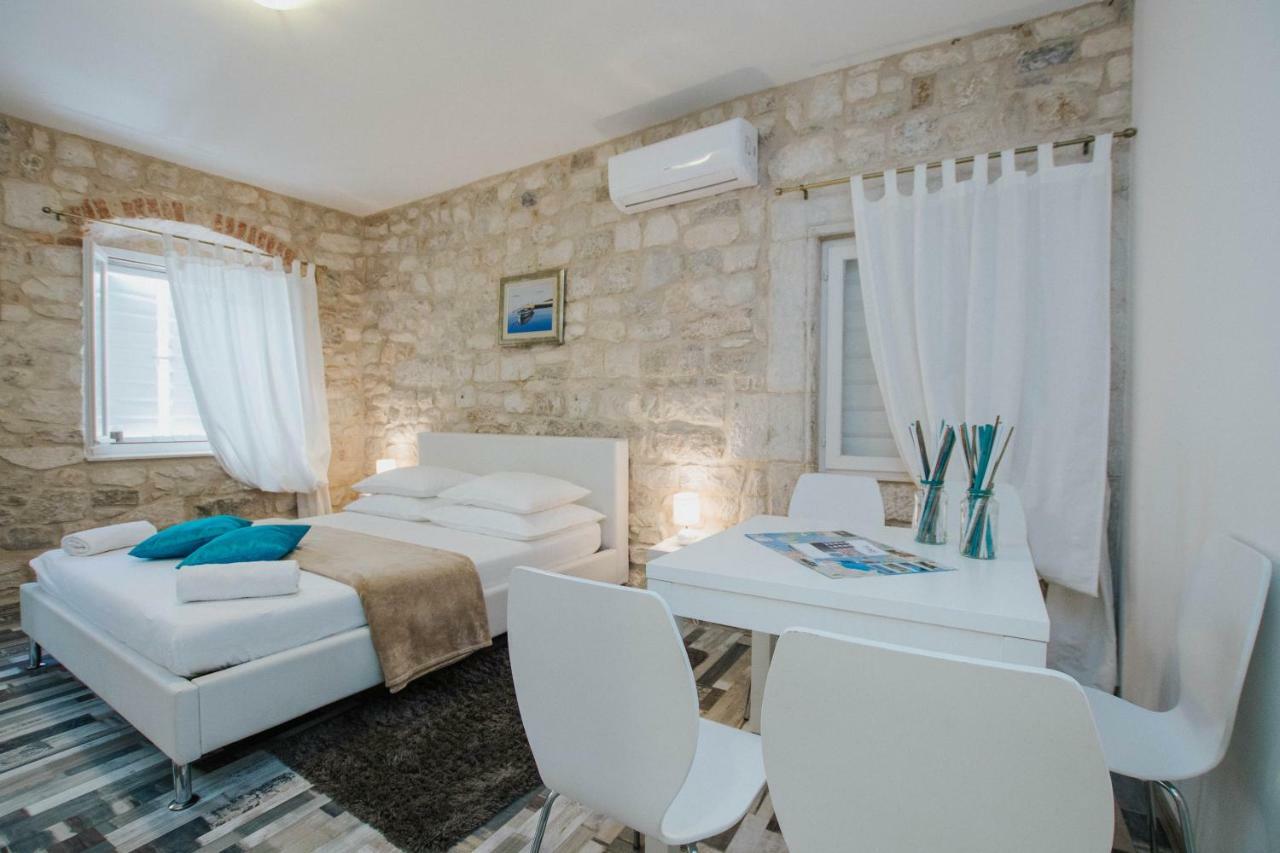 Apartment Toma Τρογκίρ Εξωτερικό φωτογραφία