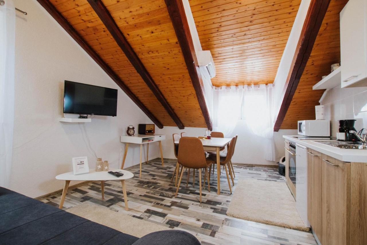 Apartment Toma Τρογκίρ Εξωτερικό φωτογραφία